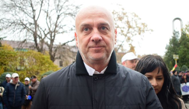 Aproape jumătate din lucrătorii României sunt plătiți la nivel de muncitor necalificat - aproapejumatatedinlucratoriidumi-1539699675.jpg