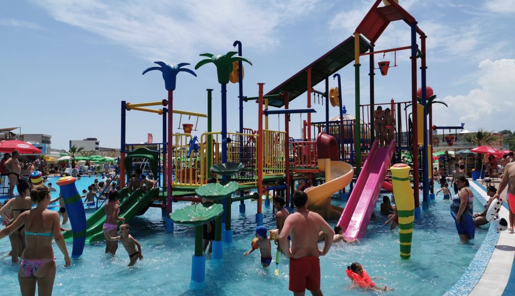 Eforie Aqua Park dă startul distracției! Noutatea: copiii își pot sărbători de acum ziua de naștere!
