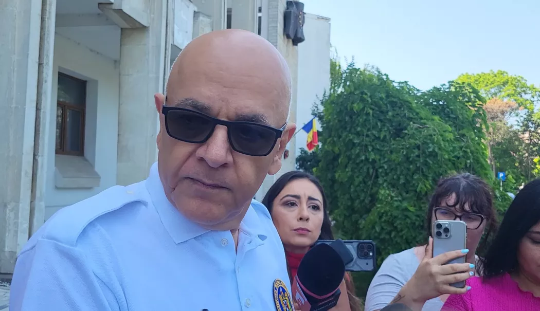 Foto - Raed Arafat, la Constanța după incidentul cu drona explozivă: „Nu mai există risc pentru populație”