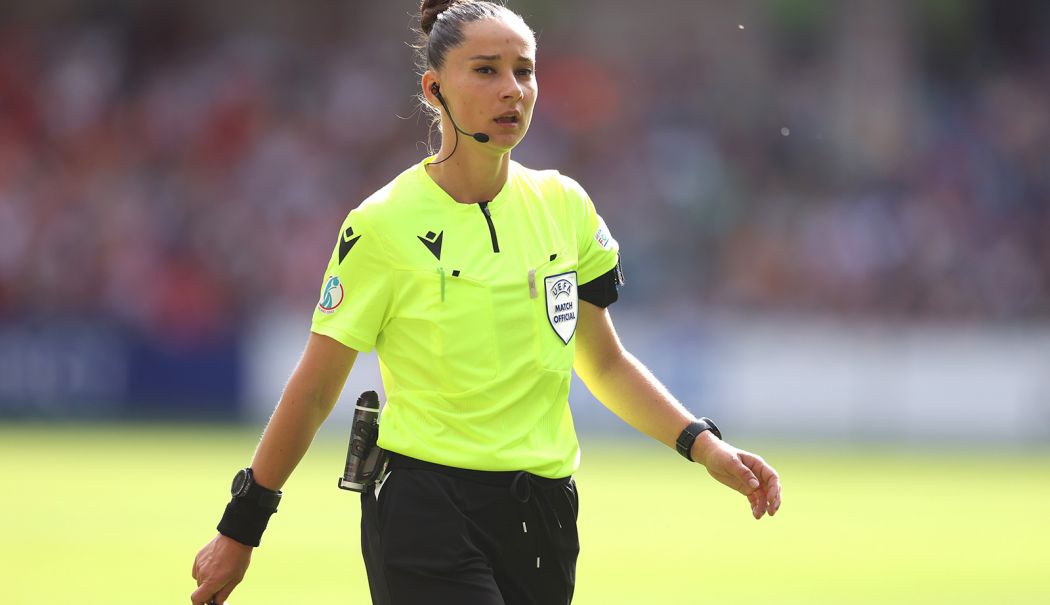 Iuliana Demetrescu va arbitra o semifinală de Liga Campionilor - arbitra-1714057202.jpg