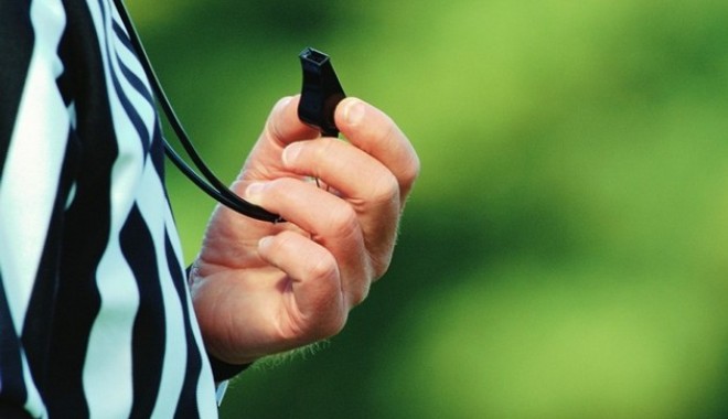 Liga a II-a, Seria I, Etapa a XI-a / Vezi aici arbitrii delegați la meciurile echipelor constănțene - arbitrufluier-1319794255.jpg