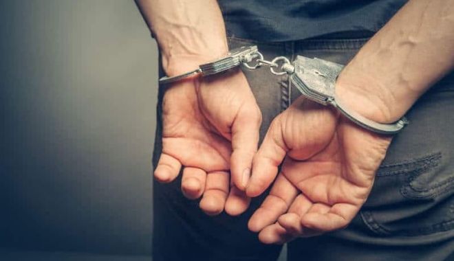 Septuagenar reținut. S-a întors în casa unde și-a bătut concubina - arest-1597316507.jpg