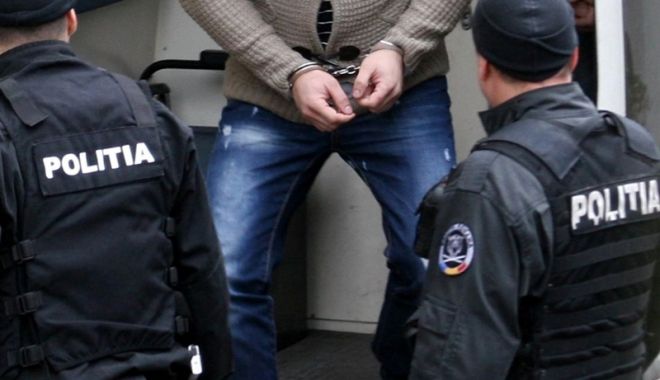 Arestat pentru că a vrut să fure combustibil și a îmbrâncit un polițist - arestat-1520272934.jpg