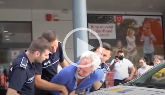 VIDEO / Scandal în fața unui hipermarket. Bărbat ÎNCĂTUȘAT fiindcă ar fi refuzat să i se ia temperatura - arestat-1590059571.jpg