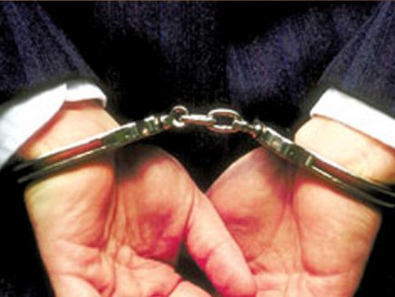 Patron arestat pentru un prejudiciu de peste 400.000 de lei - arestat434x326-1319053403.jpg