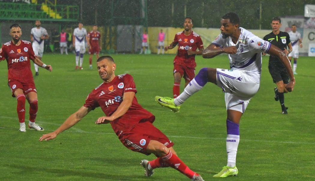 FC Argeş, victorie importantă cu Oţelul Galaţi în Superligă - arges-otelul-1755613936.jpg