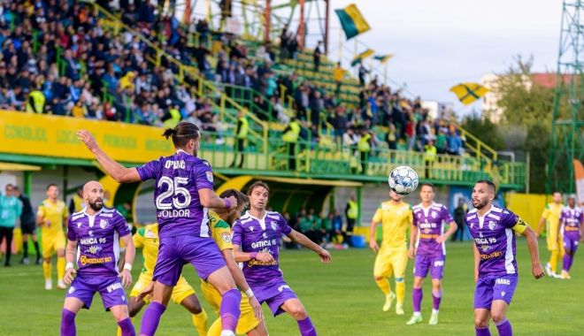 Fotbal- Liga I- FC Argeș- CS Mioveni 1-0 - arges2-1644774372.jpg