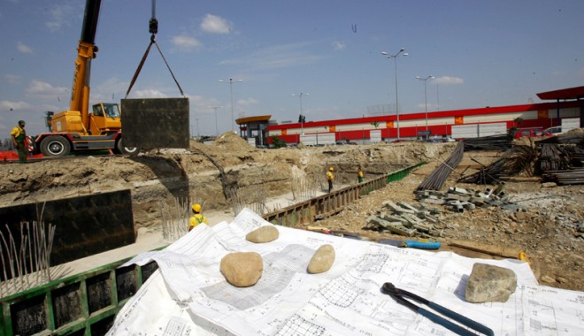 Obiecte arheologice, descoperite  pe traseul viitoarei autostrăzi Sibiu - Nădlac - arheologie-1343839211.jpg