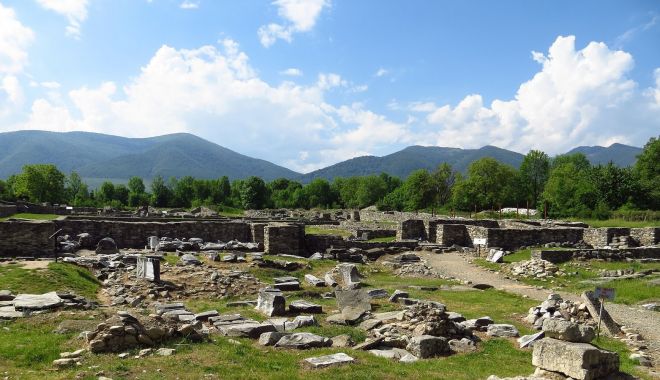 Două mari obiective arheologice, reabilitate cu fonduri europene - arheologie-1563292623.jpg