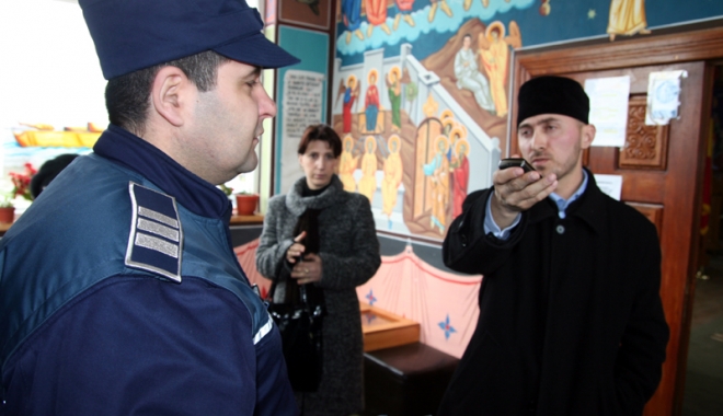 Arhiepiscopia Tomisului neagă faptul că polițiștii au fost încuiați în biserici - arhiepiscopia-1485444028.jpg