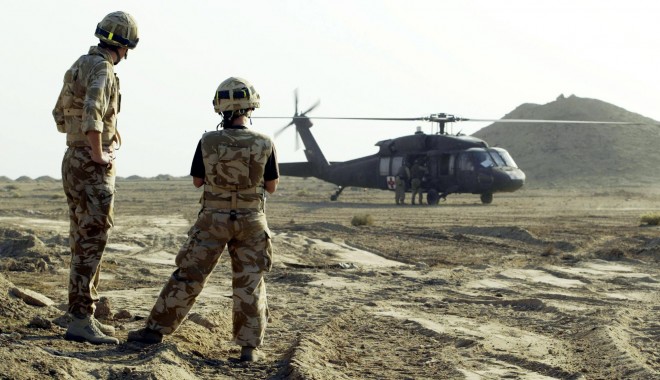 Statele Unite vor păstrarea a 10.000 de militari în Afganistan după 2014 - armata-1353917193.jpg