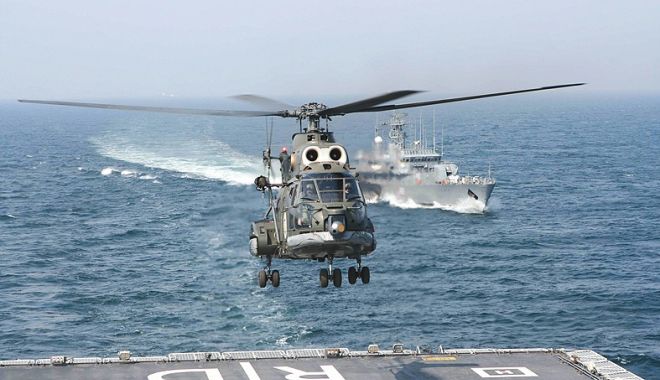 Militari de elită! Ofițeri de marină, piloți de elicopter - armata-1551805406.jpg