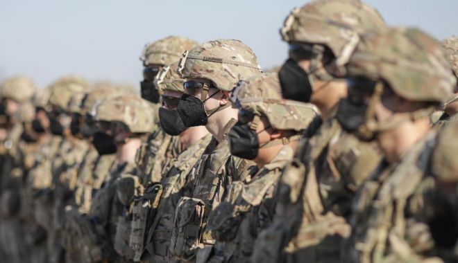 Românii care vor fi încorporaţi obligatoriu, în caz de război.  Ce riscă persoanele care refuză - armata-1645629662.jpg