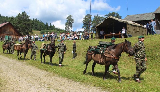 Huțulii militari, invitați speciali la un eveniment de profil - armatacai-1564436102.jpg