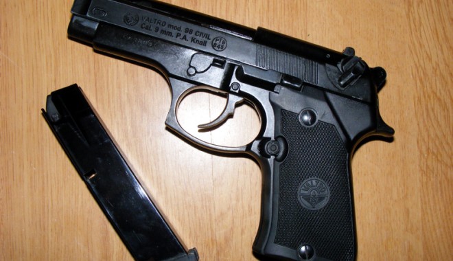 Arme confiscate în județul Constanța - armeconfiscateinjudetulconstanta-1410101857.jpg