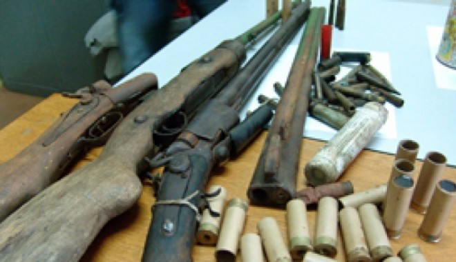 Vânători italieni, suspectați de braconaj - armevanatoare14541900-1349936364.jpg