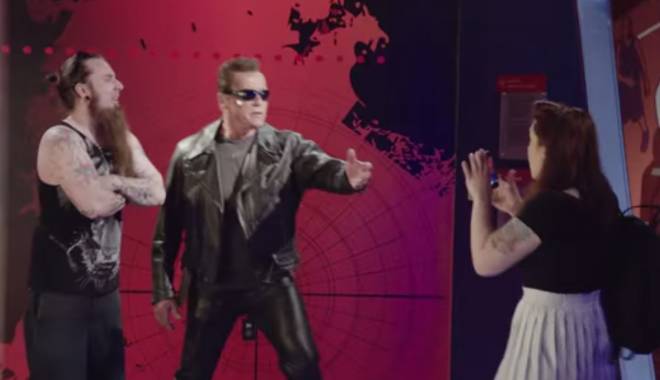 VIDEO / Arnold Schwarzenegger a devenit statuie - arnold-1434784133.jpg