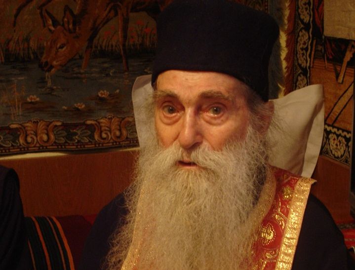 IPS Teodosie va oficia slujba de pomenire a părintelui Arsenie Papacioc - arsenie-papacioc-1721052171.jpg