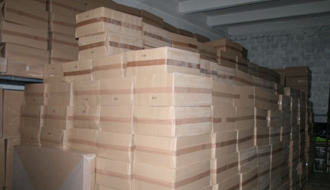 Articole în valoare de aproximativ 110 500 euro, reținute de inspectorii vamali - articoleinval-1401709628.jpg