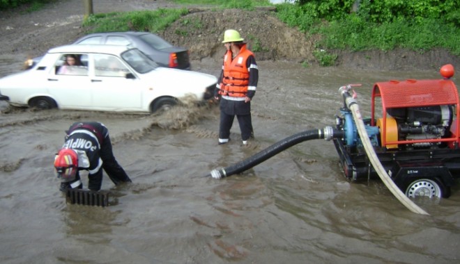 RAJA a activat Comandamentul pentru Situații de Urgență - as1361793139-1363702341.jpg