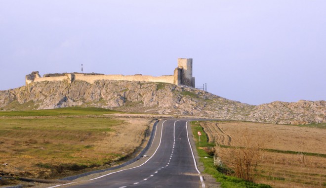 Cum erau exploatate mamiferele în așezarea Hamangia III de la Cheia - asezareahamangia-1331476985.jpg