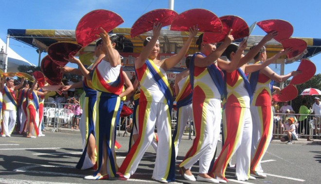 Asiaticii, așteptați ca pâinea caldă pe litoral - asiaticiiasteptaticapainecaldape-1394133752.jpg