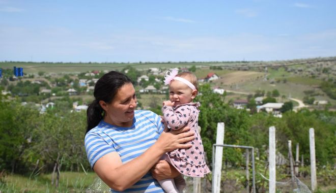 Nu avem asistenţi sociali în comunităţile locale. Ce se poate face - asistenti-1625590199.jpg