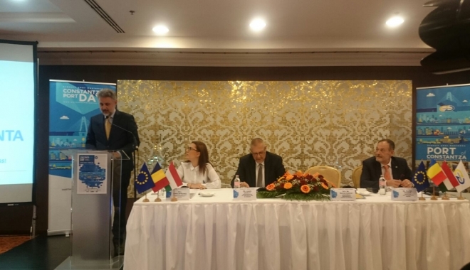 Astăzi a avut loc evenimentul Ziua Portului Constanța la Budapesta - astaziaavutlocevenimentulyiuapor-1507812349.jpg