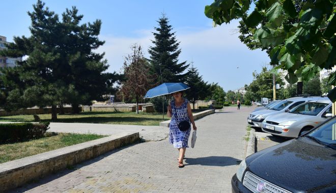 Astăzi caniculă, mâine, ploi și furtuni, la Constanța - astazicanicula-1564518010.jpg