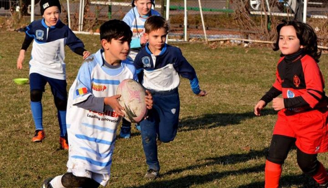 AS Victoria Cumpăna a impresionat la Cupa Moș Crăciun - asvictoria-1482163194.jpg