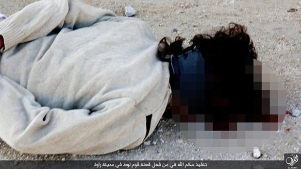 Irak: O fată de 12 ani a executat cinci femei în numele Statului Islamic - atac-1457020130.jpg