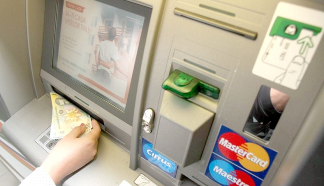 Atac la bancomatul dintr-un supermarket din Năvodari - atac-1515166703.jpg