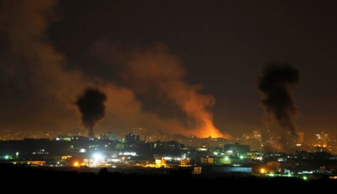 Un nou raid israelian în Siria, împotriva armelor iraniene destinate Hezbollah - atac2-1367746446.jpg