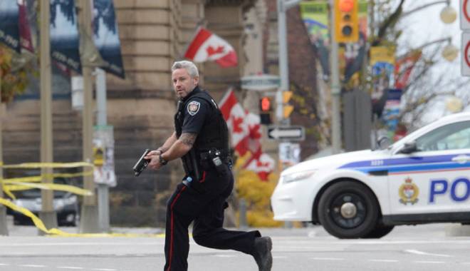 Atac armat la un liceu din Canada - atacarmatcanada-1453644793.jpg