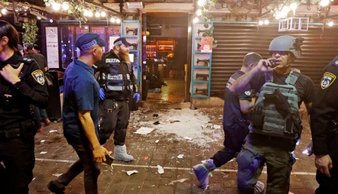 Atacatorul din Tel Aviv a fost omorât. Palestinianul a împuşcat doi oameni într-un bar - atacatortelaviv-1649442103.jpg