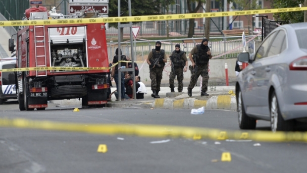 ATAC CU BOMBĂ ÎN TURCIA! - atacbombaturcia-1460442617.jpg