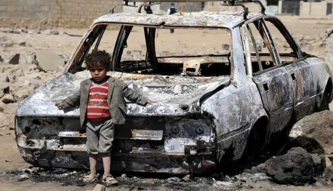 Yemen / Cel puțin cinci soldați yemeniți uciși după două atentate sinucigașe la Aden - atack-1509879133.jpg