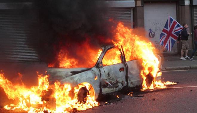 Atac rasist împotriva unei familii  de români,  în Irlanda de Nord - atacrasist-1453908031.jpg