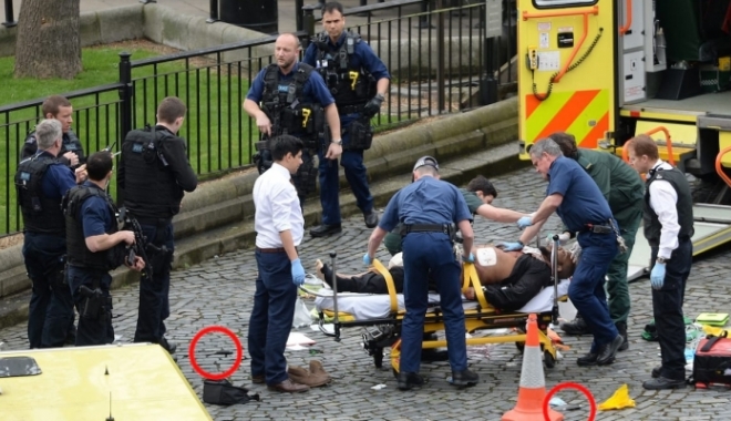 Poliția a făcut publică prima imagine oficială cu teroristul din Londra. Cum arată atacatorul FOTO - atacwm77949300-1490372929.jpg