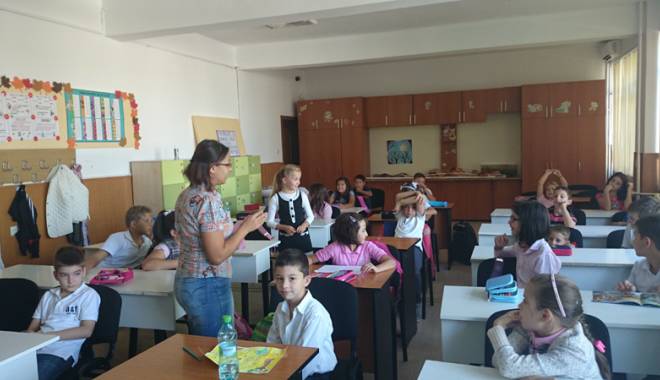 Ateliere destinate profesorilor de limba franceză - atelierepentruprofesori-1445012895.jpg
