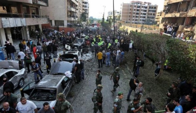 DUBLU ATENTAT la BEIRUT: 23 de morți, zeci de răniți - atentat-1384882500.jpg