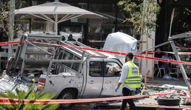 Atentat la Tel Aviv. O mașină a intrat în mulțime. Mesajul Hamas: „Sângele copiilor noștri nu este ieftin”