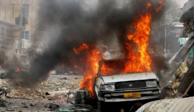 Dublu atac sinucigaș în Irak, revendicat de ISIS. Cel puțin 50 de morți, peste 80 de răniți - atentatmasinacapcanaarhiva521958-1505458425.jpg
