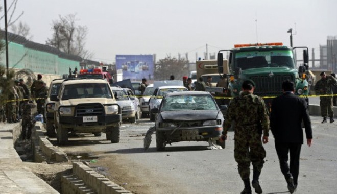 ATENTAT SINUCIGAȘ la Kabul, în timpul vizitei șefului Pentagonului: cel puțin 8 morți - atentatsinkabul18726500-1362845630.jpg