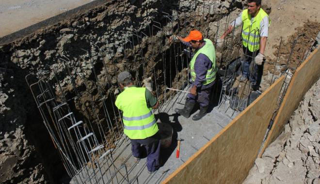 Atenție, se oprește apa în Eforie Nord și Agigea! - atentieapa-1422554395.jpg
