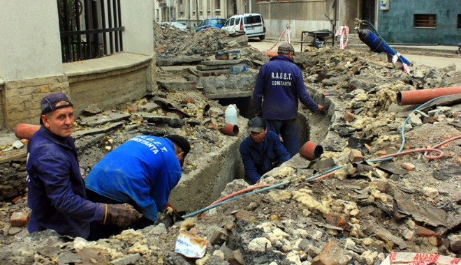 Atenție, zona Casa de Cultură, fără apă caldă - atentieapacalda-1394982335.jpg