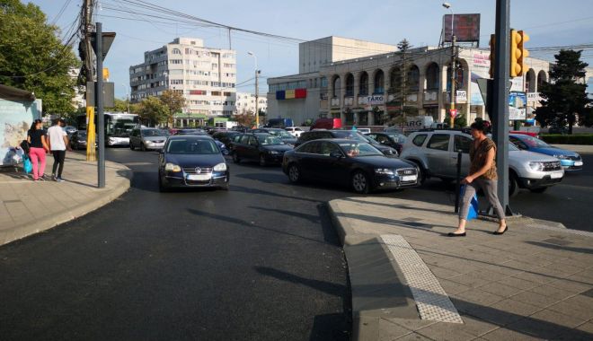 Atenție! Lucrări de reabilitare și asfaltare pe bulevardul Alexandru Lăpușneanu - atentiejpeg-1562775997.jpg
