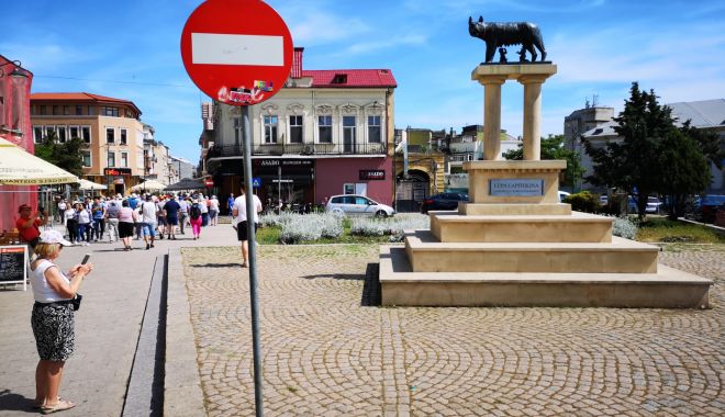 Vă plimbați prin Zona Peninsulară? Ce se întâmplă cu mașinile fără permis de acces - atentiemasinile-1558985640.jpg