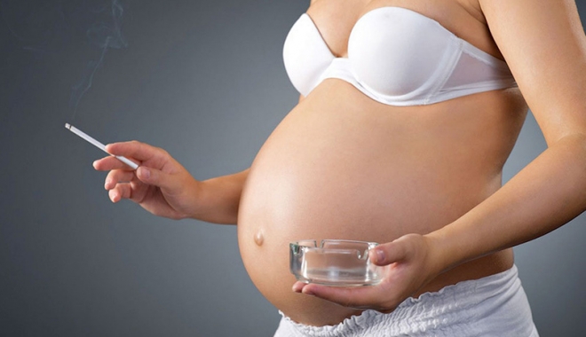 Malformații și cancer... Atenție mămici! Fumatul în sarcină influențează ADN-ul bebelușului - atentiesarcinasifumatul0-1472022893.jpg