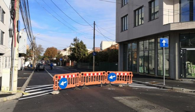 Atenție, constănțeni! Trafic restricționat în Faleză Nord. Se lucrează pe strada Unirii - atentiesoferi-1573026052.jpg